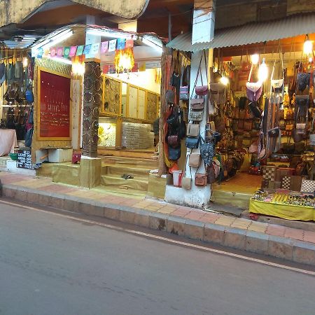 Radhabai Guest House Arambol Exterior foto